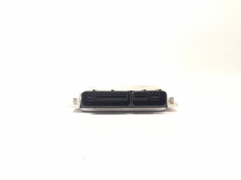 Recambio de centralita motor uce para audi audi a4 b6 (8e2) 2.5 tdi referencia OEM IAM 8E0907401  