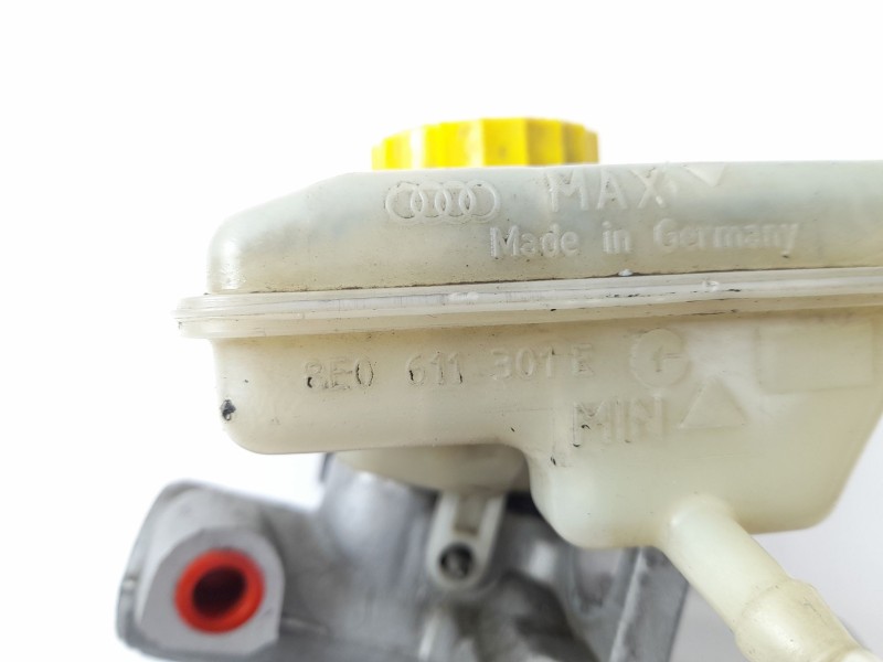 Recambio de bomba freno para audi audi a4 b6 (8e2) 2.5 tdi referencia OEM IAM 8E0611301E  