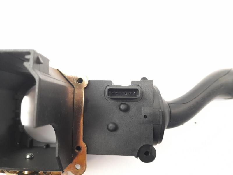 Recambio de mando intermitentes para audi audi a4 b6 (8e2) 2.5 tdi referencia OEM IAM 8E0953513A  