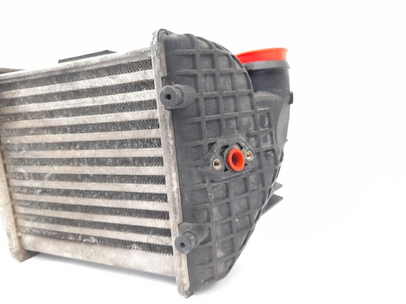 Recambio de intercooler para audi audi a4 b6 (8e2) 2.5 tdi referencia OEM IAM 8E0145806C  