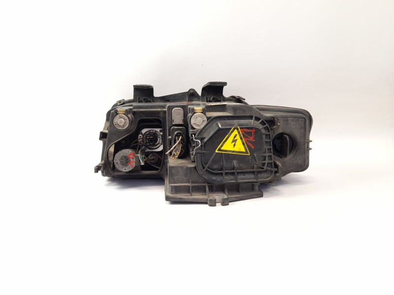Recambio de faro derecho para audi audi a4 b6 (8e2) 2.5 tdi referencia OEM IAM 8E0941004S  