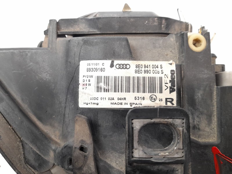 Recambio de faro derecho para audi audi a4 b6 (8e2) 2.5 tdi referencia OEM IAM 8E0941004S  