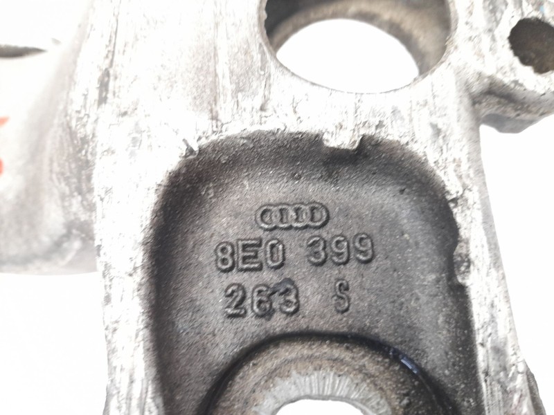 Recambio de soporte cambio para audi audi a4 b6 (8e2) 2.5 tdi referencia OEM IAM 8E0399263  