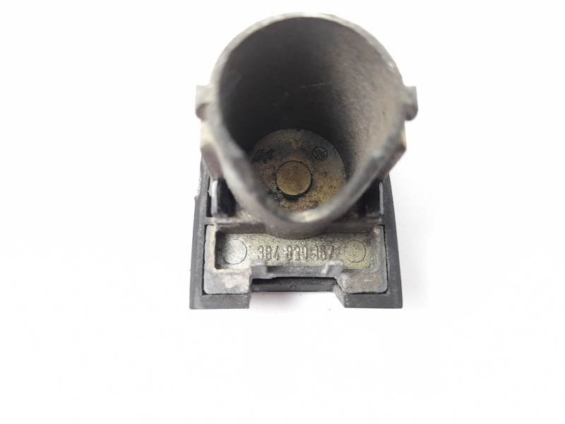 Recambio de moldura para seat cordoba berlina (6l2) 1.9 tdi referencia OEM IAM 3B4839167  