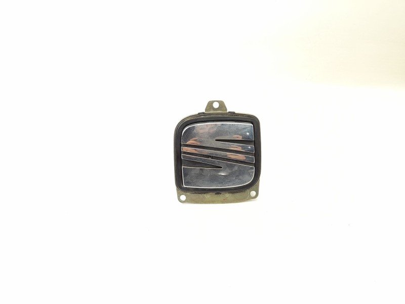 Recambio de maneta exterior porton para seat cordoba berlina (6l2) 1.9 tdi referencia OEM IAM 6L6827573  