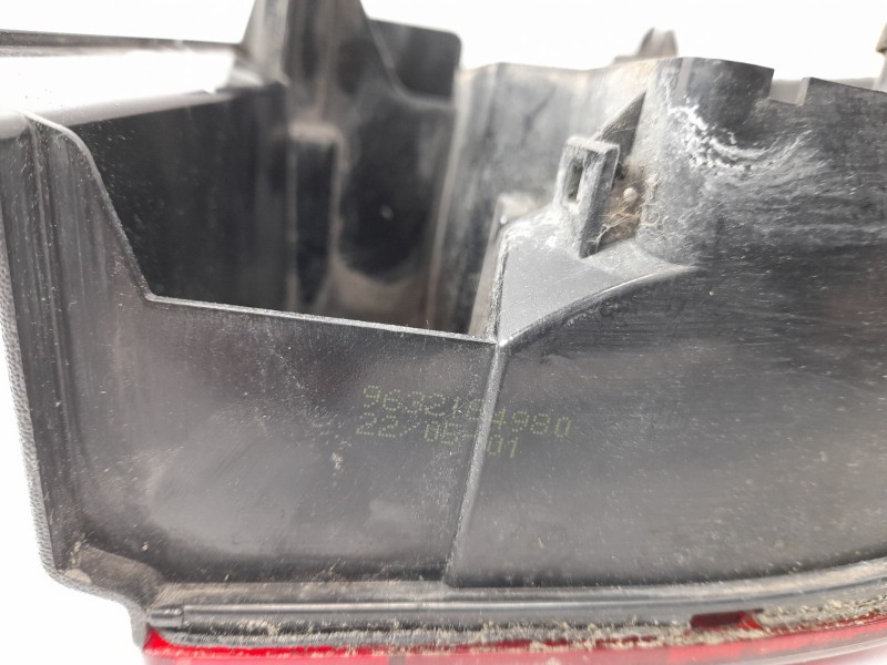 Recambio de piloto trasero izquierdo para peugeot partner monospace (5_, g_) 1.9 d referencia OEM IAM 9632184980  