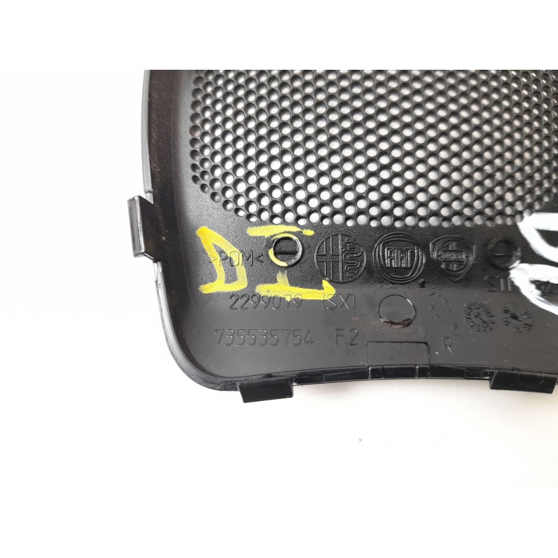 Recambio de moldura para fiat 500l (351_, 352_) 1.3 d multijet (199.lym11, 199.lym1a) referencia OEM IAM 735535754  