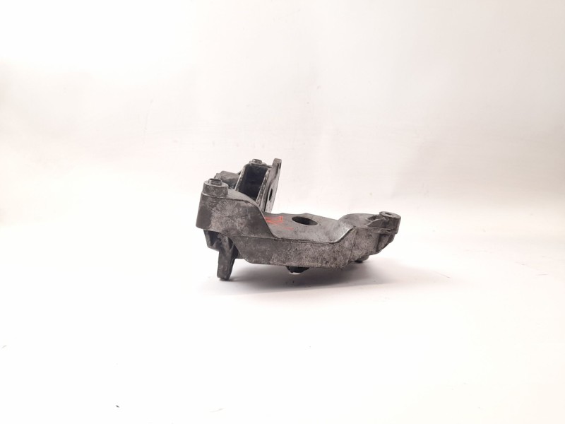 Recambio de soporte alternador para bmw 3 compact (e46) 320 td referencia OEM IAM 64557787319  
