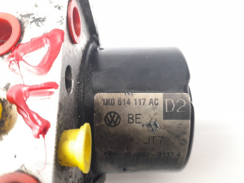 Recambio de abs para volkswagen caddy iii monospace (2kb, 2kj, 2cb, 2cj) 1.9 tdi referencia OEM IAM 1K0614117AC  