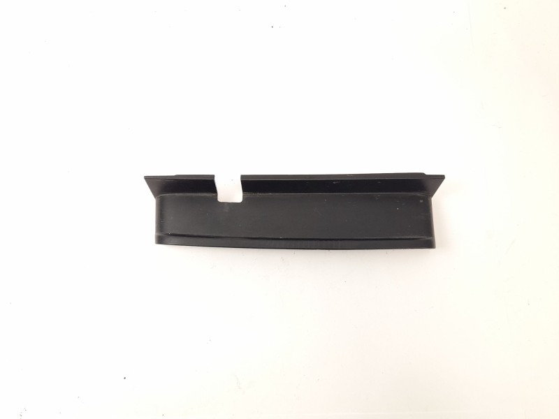 Recambio de moldura para volkswagen caddy iii monospace (2kb, 2kj, 2cb, 2cj) 1.9 tdi referencia OEM IAM 2K0945311E  