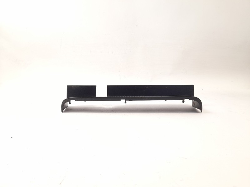 Recambio de moldura para volkswagen caddy iii monospace (2kb, 2kj, 2cb, 2cj) 1.9 tdi referencia OEM IAM 2K0945311E  