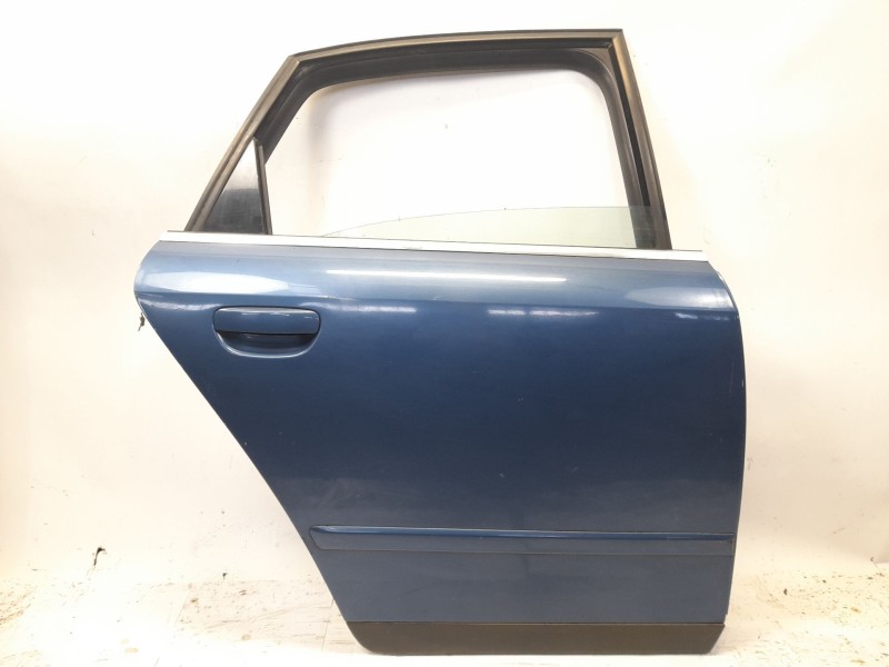 Recambio de puerta trasera derecha para audi audi a4 b6 (8e2) 2.5 tdi referencia OEM IAM   
