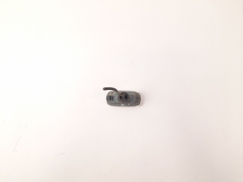 Recambio de piloto lateral derecho para audi audi a4 b6 (8e2) 2.5 tdi referencia OEM IAM 8E0949127  