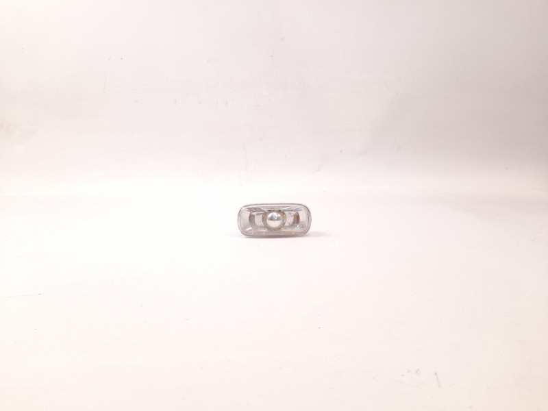 Recambio de piloto lateral izquierdo para audi audi a4 b6 (8e2) 2.5 tdi referencia OEM IAM 8E0949127  