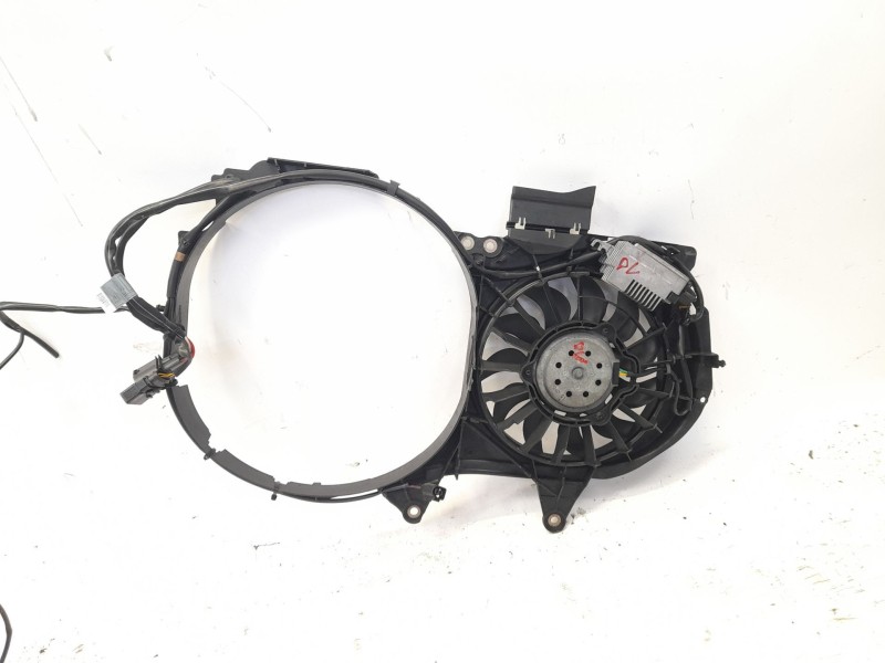 Recambio de electroventilador para audi audi a4 b6 (8e2) 2.5 tdi referencia OEM IAM 870686G  