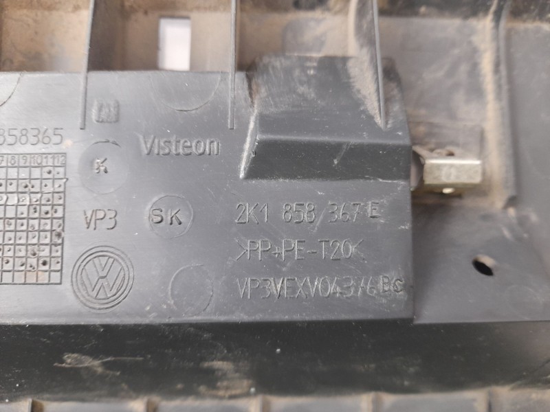 Recambio de moldura para volkswagen caddy iii monospace (2kb, 2kj, 2cb, 2cj) 1.9 tdi referencia OEM IAM 2K1858367E  