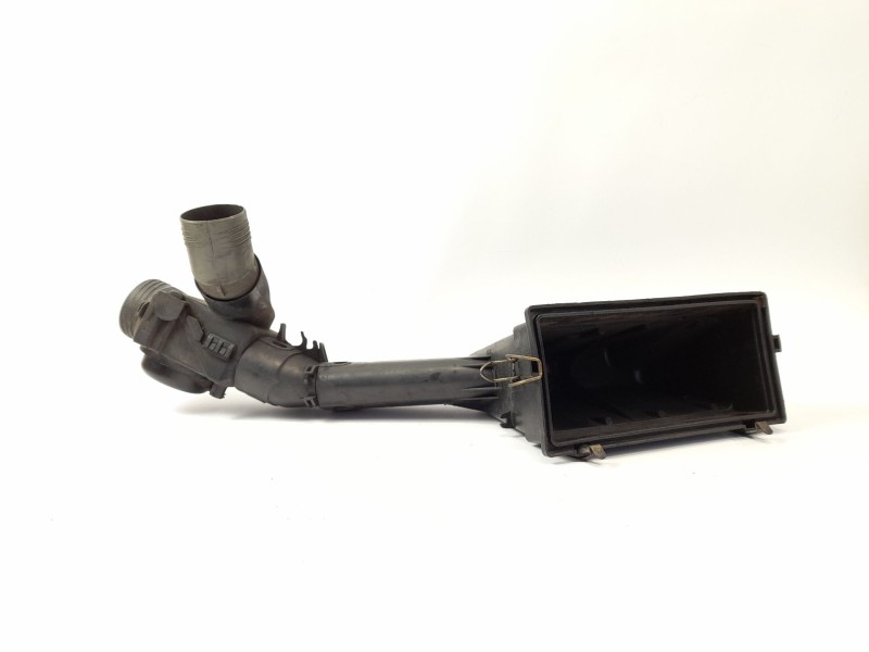 Recambio de filtro aire para volkswagen jetta ii (19e, 1g2, 165) 1.6 referencia OEM IAM   