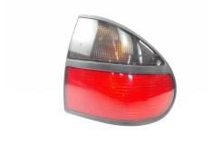 Recambio de piloto trasero derecho para renault laguna (b56) 2.2 dt (b569) referencia OEM IAM 7700820051  