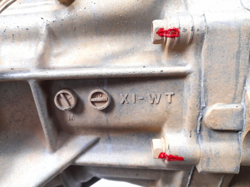 Recambio de caja cambios para nissan patrol gr (y61) 2.7 td referencia OEM IAM 32101G9940  