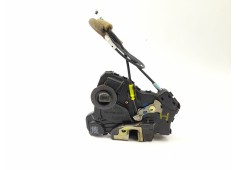 Recambio de cerradura puerta delantera izquierda para toyota corolla (_e12_) 2.0 d-4d (cde120r_, cde120l_) referencia OEM IAM    2