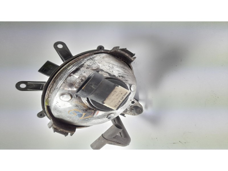Recambio de faro antiniebla izquierdo para bmw serie 3 touring (e46) 320d referencia OEM IAM E3E06P  