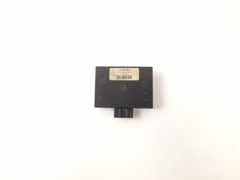 Recambio de modulo confort para volkswagen golf iv berlina (1j1) 1.9 tdi referencia OEM IAM 1J0959799H  