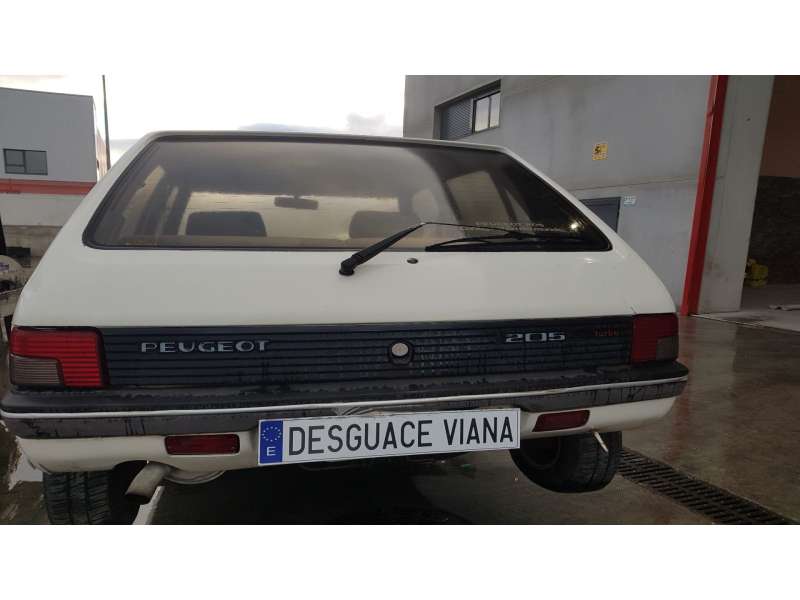 peugeot 205 berlina del año 1991
