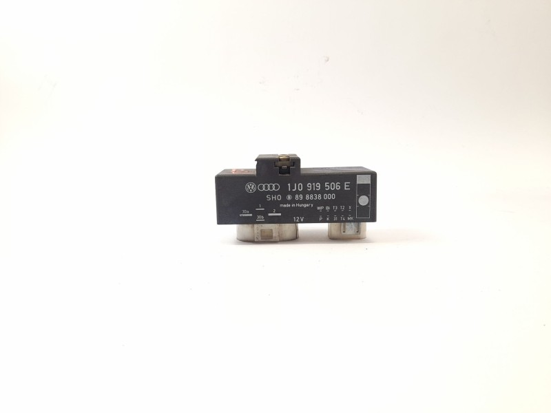 Recambio de caja precalentamiento para volkswagen golf iv berlina (1j1) 1.9 tdi referencia OEM IAM 1J0919506E  