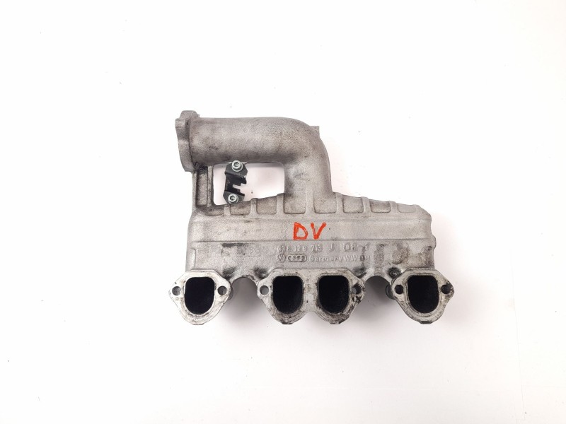 Recambio de colector admision para volkswagen golf iv berlina (1j1) 1.9 tdi referencia OEM IAM 038129213J  