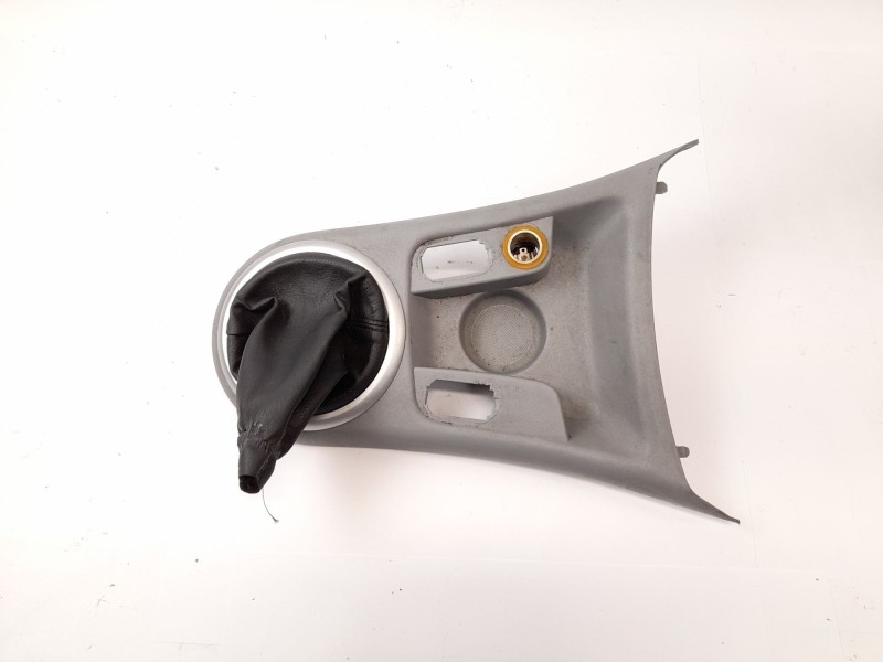 Recambio de moldura para citroën c3 i (fc_, fn_) 1.4 hdi referencia OEM IAM 9637999777  