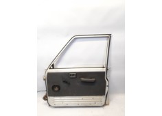 Recambio de puerta trasera derecha para nissan patrol gr (y61) 2.7 td referencia OEM IAM   