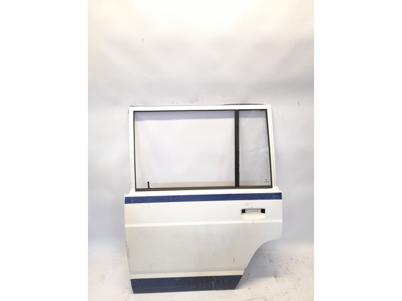 Recambio de puerta delantera izquierda para nissan patrol gr (y61) 2.7 td referencia OEM IAM   
