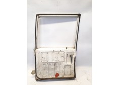 Recambio de puerta trasera derecha para nissan patrol gr (y61) 2.7 td referencia OEM IAM    2