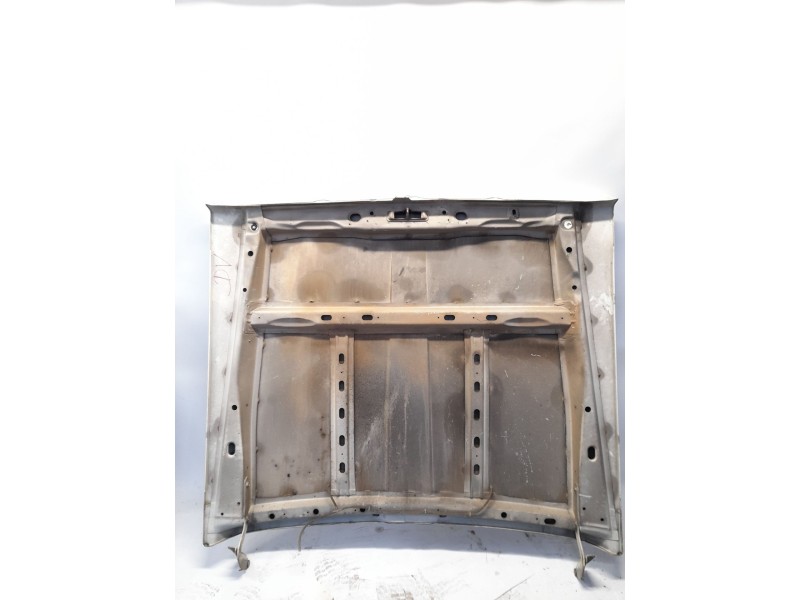 Recambio de puerta trasera izquierda para nissan patrol gr (y61) 2.7 td referencia OEM IAM   