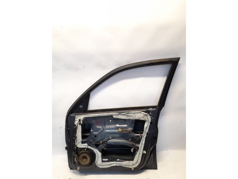 Recambio de puerta delantera derecha para ssangyong rexton 2.7 xdi referencia OEM IAM   