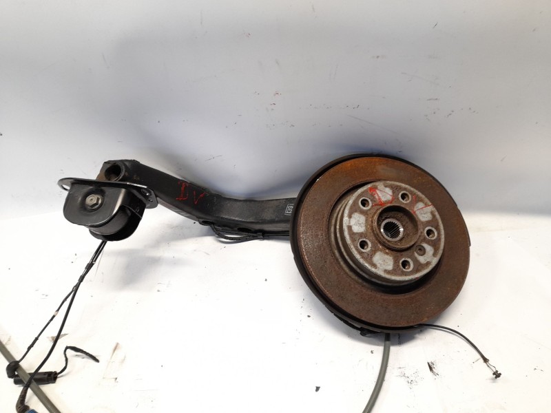 Recambio de mangueta trasera izquierda para bmw serie 1 berlina (e81/e87) 120d referencia OEM IAM   