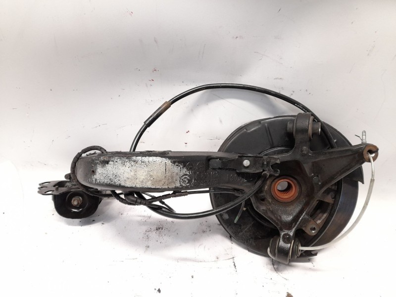 Recambio de mangueta trasera derecha para bmw serie 1 berlina (e81/e87) 120d referencia OEM IAM   
