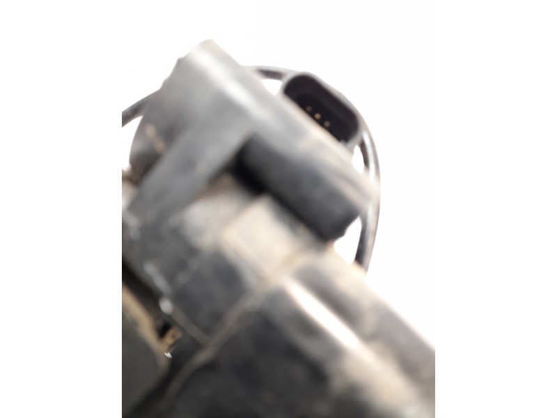 Recambio de cerradura puerta trasera izquierda para ssangyong rexton 2.7 xdi referencia OEM IAM   
