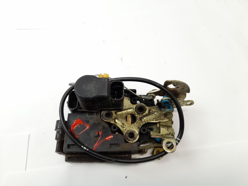 Recambio de cerradura puerta delantera derecha para ssangyong rexton 2.7 xdi referencia OEM IAM   