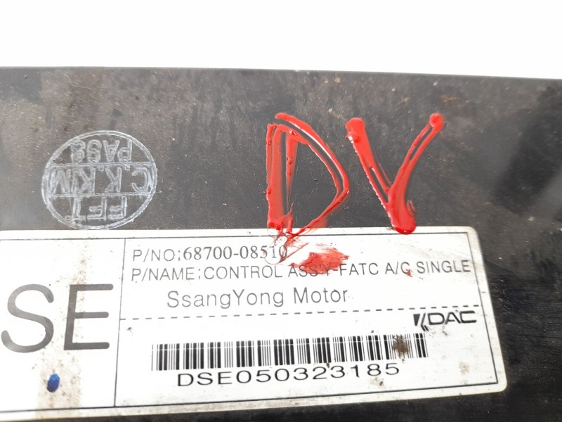 Recambio de mando climatizador para ssangyong rexton 2.7 xdi referencia OEM IAM 6870008510  