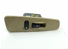 Recambio de boton elevalunas derecho para bmw serie 1 berlina (e81/e87) 120d referencia OEM IAM   