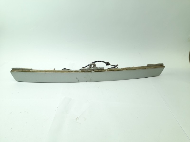 Recambio de moldura para ssangyong rexton 2.7 xdi referencia OEM IAM   
