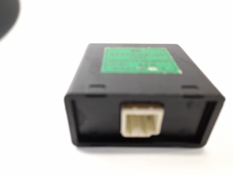 Recambio de modulo electronico para ssangyong rexton 2.7 xdi referencia OEM IAM 8737008500  