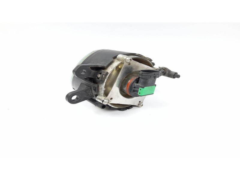 Recambio de faro antiniebla derecho para audi a4 avant (8e) 1.9 tdi referencia OEM IAM 8E0941700B  