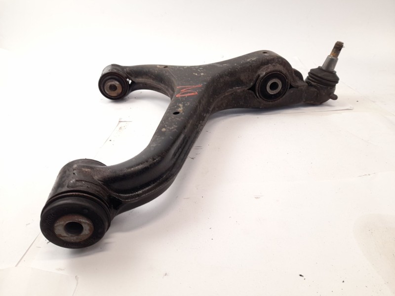 Recambio de brazo suspension inferior delantero derecho para ssangyong rexton 2.7 xdi referencia OEM IAM   