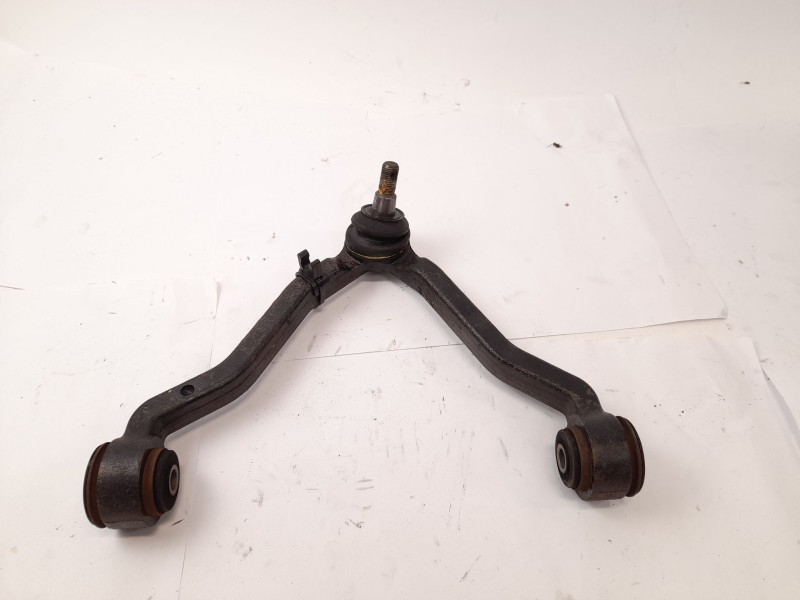 Recambio de brazo suspension superior delantero izquierdo para ssangyong rexton 2.7 xdi referencia OEM IAM   