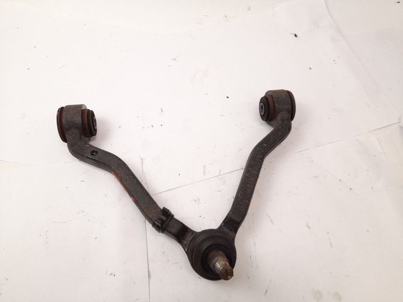 Recambio de brazo suspension superior delantero derecho para ssangyong rexton 2.7 xdi referencia OEM IAM   