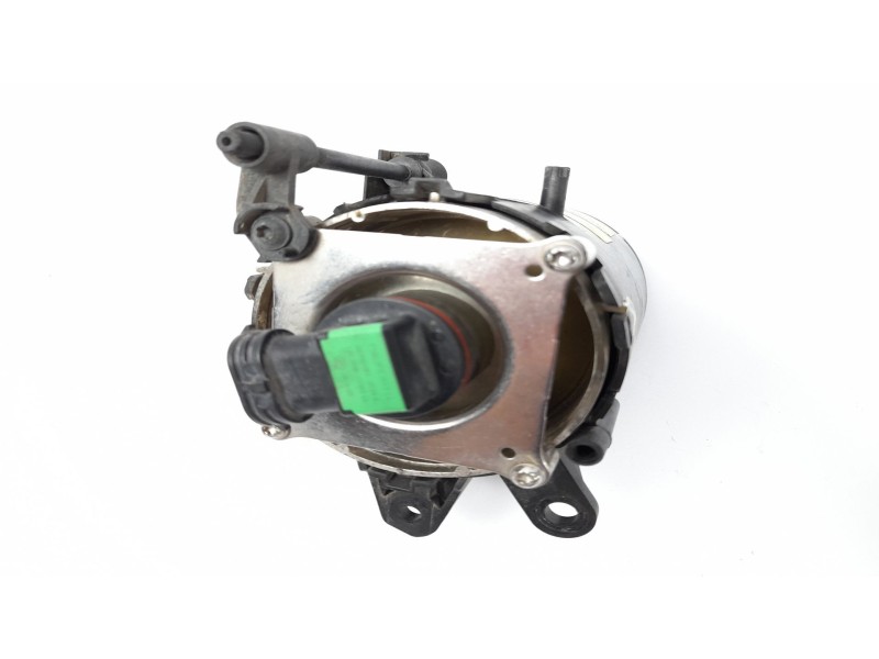 Recambio de faro antiniebla derecho para audi a4 avant (8e) 1.9 tdi referencia OEM IAM 8E0941700B  