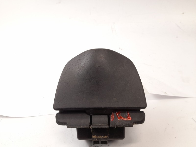 Recambio de cenicero para peugeot 206 cc 2.0 16v cat referencia OEM IAM   