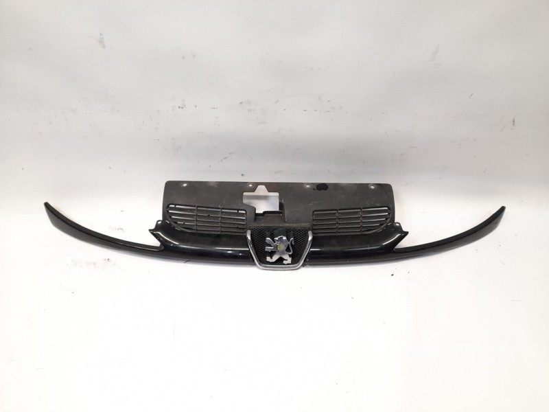 Recambio de rejilla delantera para peugeot 206 cc 2.0 16v cat referencia OEM IAM   